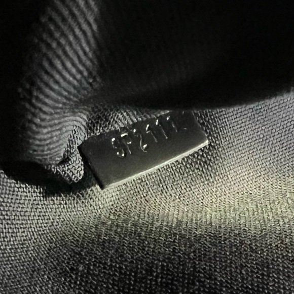 Authentic Louis Vuitton - Picture 3 of 3